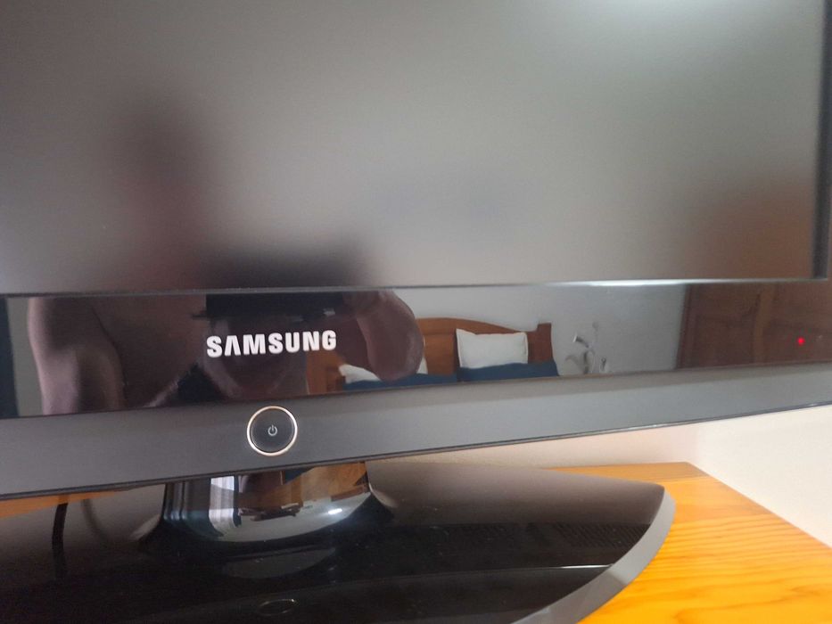 Televisão Samsung a funcionar perfeitamente. 32 polegadas