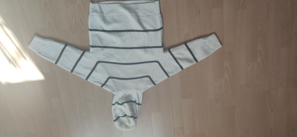 Bluza - gruba 7-8 lat
