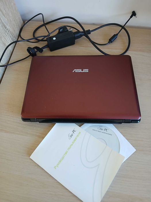Ноутбук нетбук ASUS Eee PC 1201NL Red Seashell у відмінному стані