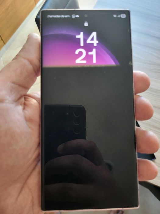 Samsung S23 ultra ecra meio preto