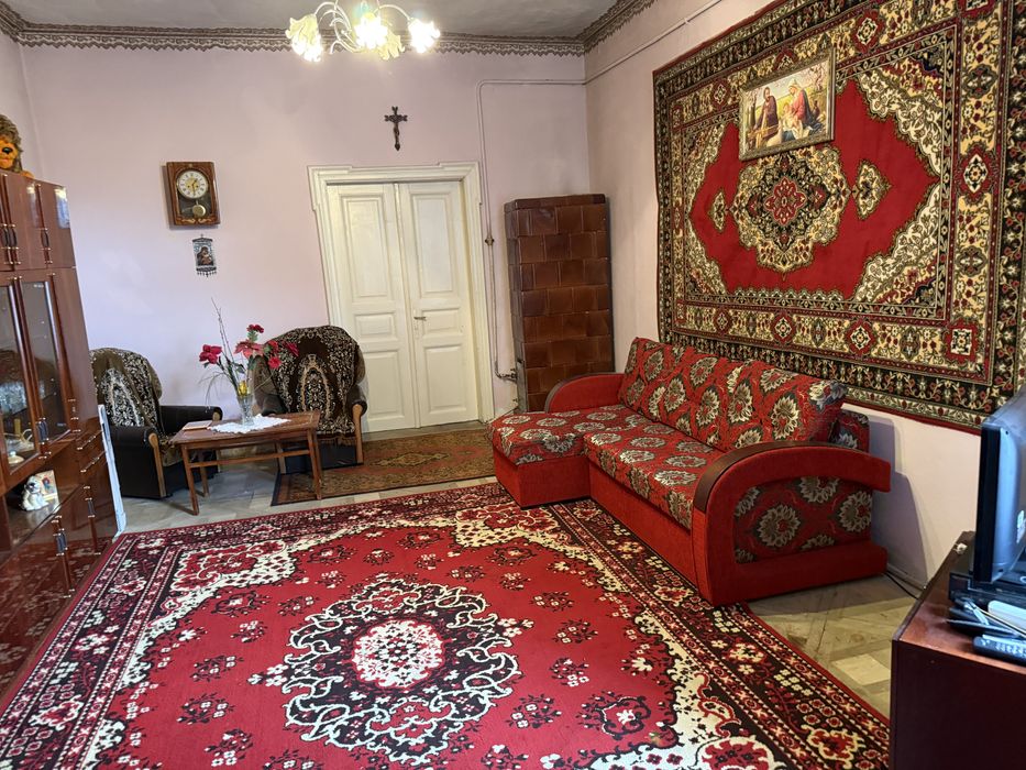 Продаж 2-кім. квартири 66.9 м.кв., в. О. Бобикевича