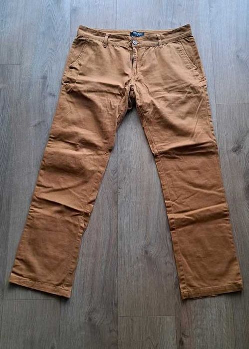 Męskie spodnie chinosy brązowe/camel – slim fit – klasyczne & casual – stan bardzo dobry