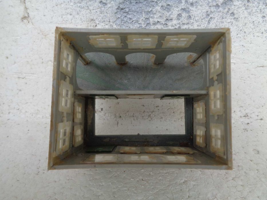 1:87 BRICOLAR edificio com falhas ver fotos