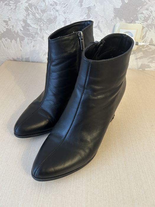 Ботинки из натуральной кожи
