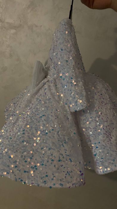 Дитяча сукня святкова