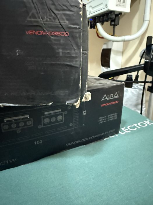 Усилитель aura venom 3501