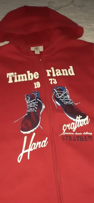 Excelente  casaco Timberland so' nao tem itiqueta mas da para prenda