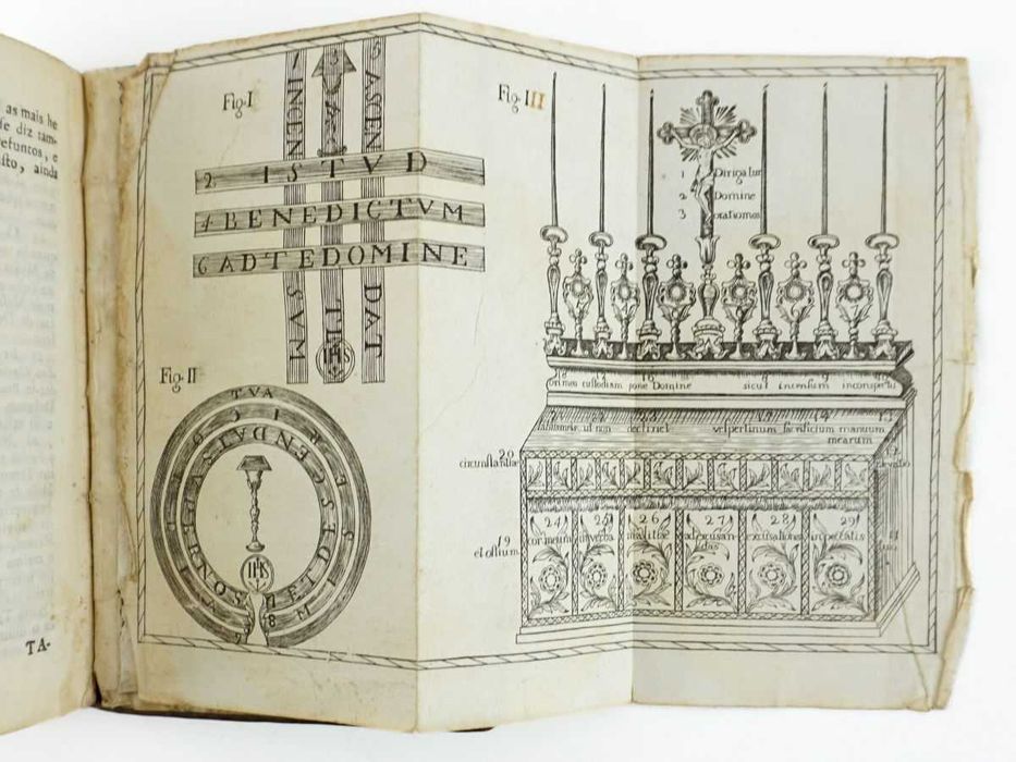 Livros religiosos antigos