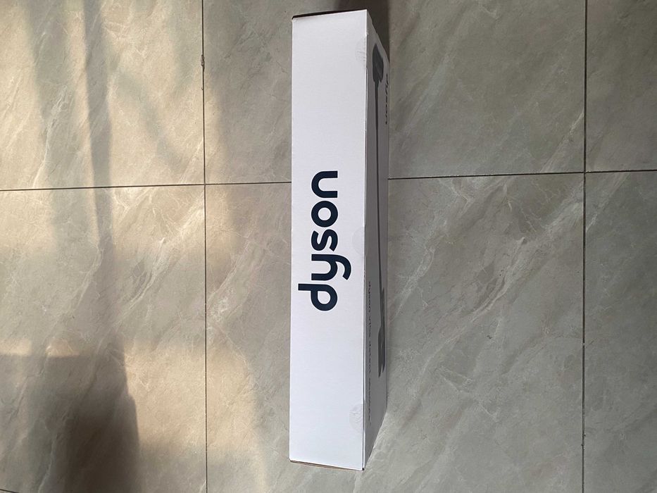 Zupełnie nowy, nieotwarty odkurzacz Dyson 15s