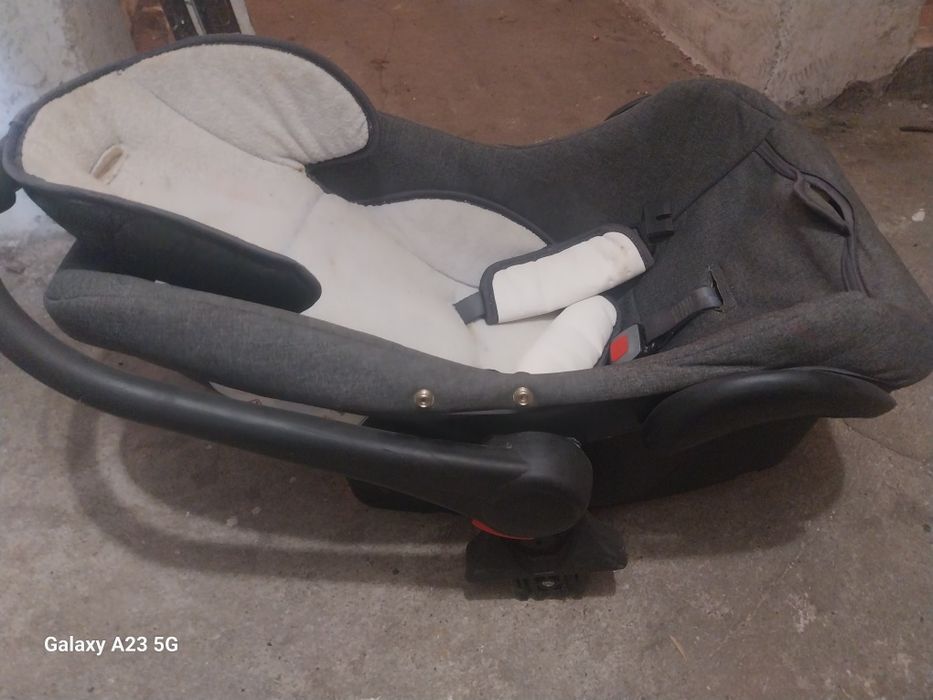 Fotelik dziesięcy 0-10kg