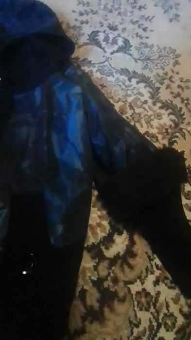 Продам новую куртку женскую