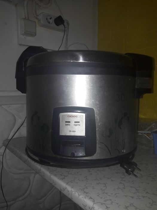 Cukoo Рисоварка б у