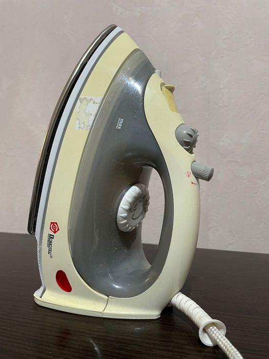 Продам праску б/у