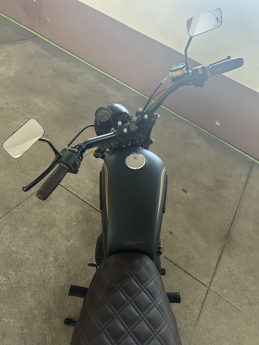 Suzuki GN 250 Restaurada