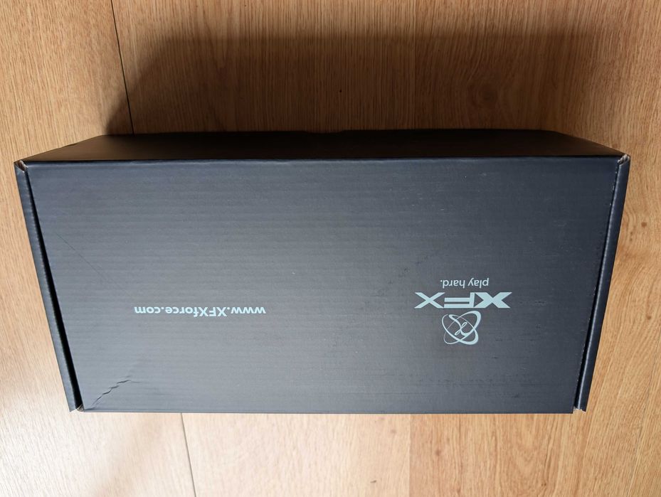 Placa Gráfica XFX AMD Radeon HD 5850 Black Edition (Completa na Caixa)