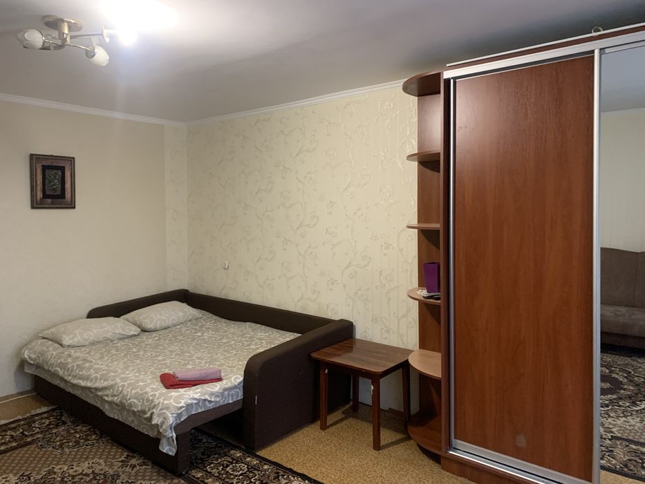 Квартири подобово!