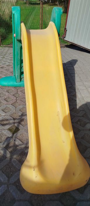 Zjezdżalnia Little tikes