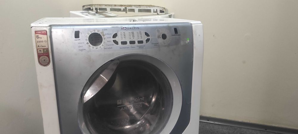 Модуль управления стиральной машинки aqualtis aqsl 109 U