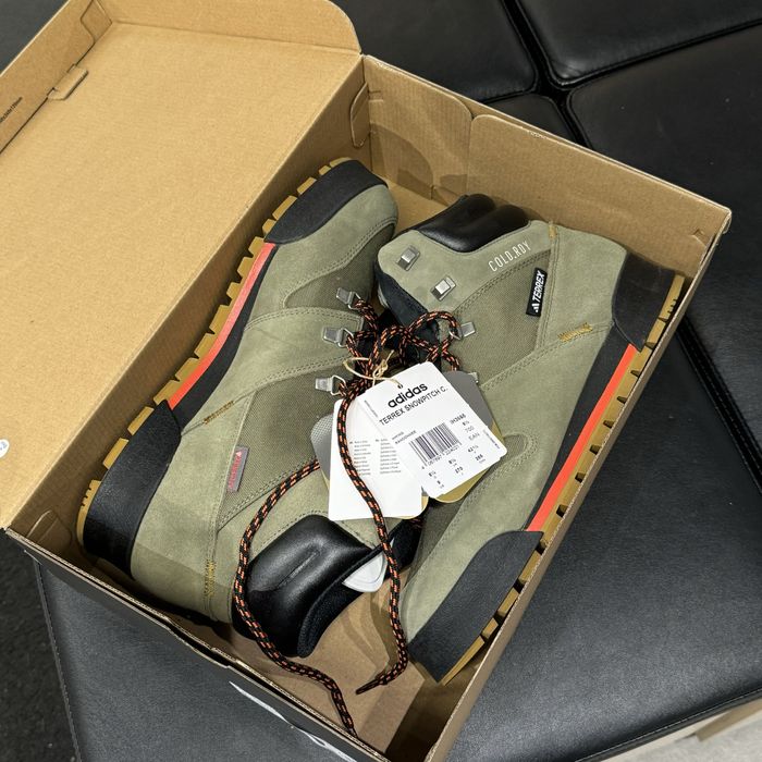 Ботинки Adidas Terrex Snowpitch демисезон черевики зимние трекінгові