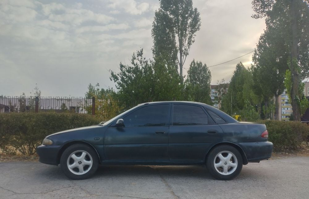 Mitsubishi colt 3