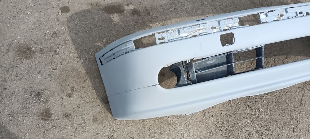 Бампер  BMW. е39