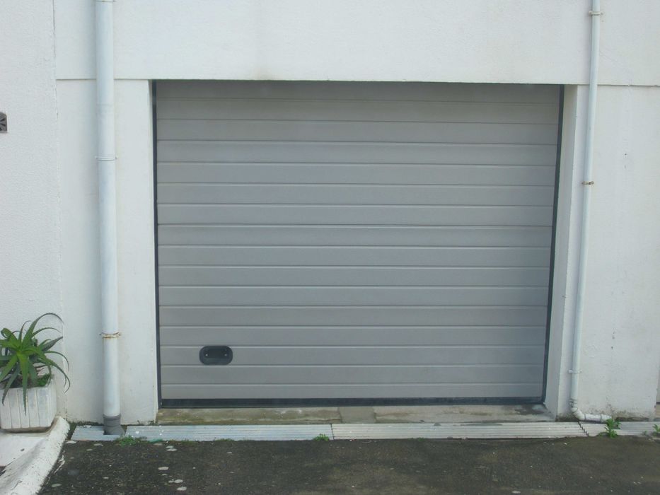 Garagem fechada