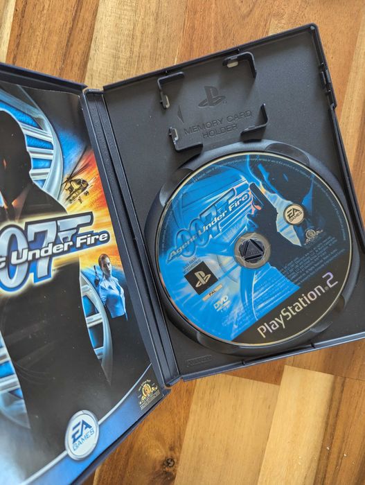 007 Agent Under Fire James Bond PS2 Angielska Wersja PlayStation 2