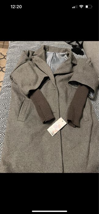 Plaszczyk damski rekaw sweterkowy