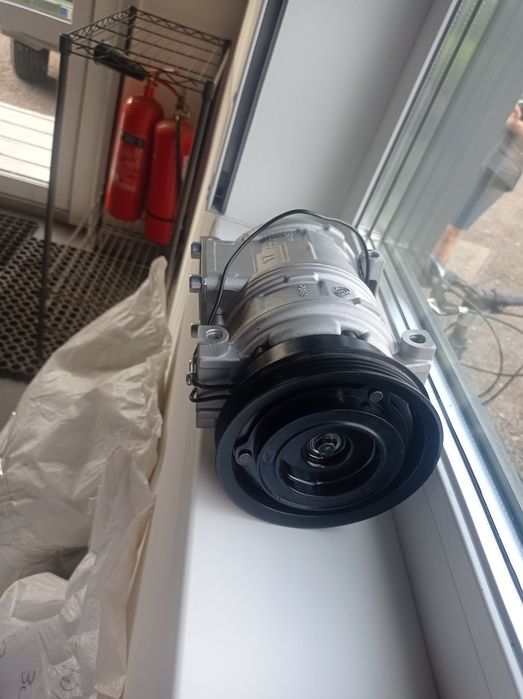 Компрессор кондиціонера Land rover range rover 2.5 tdsp38