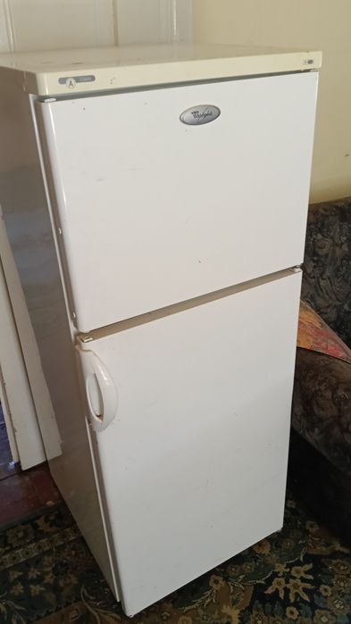 Lodówka 120x50 Whirlpool