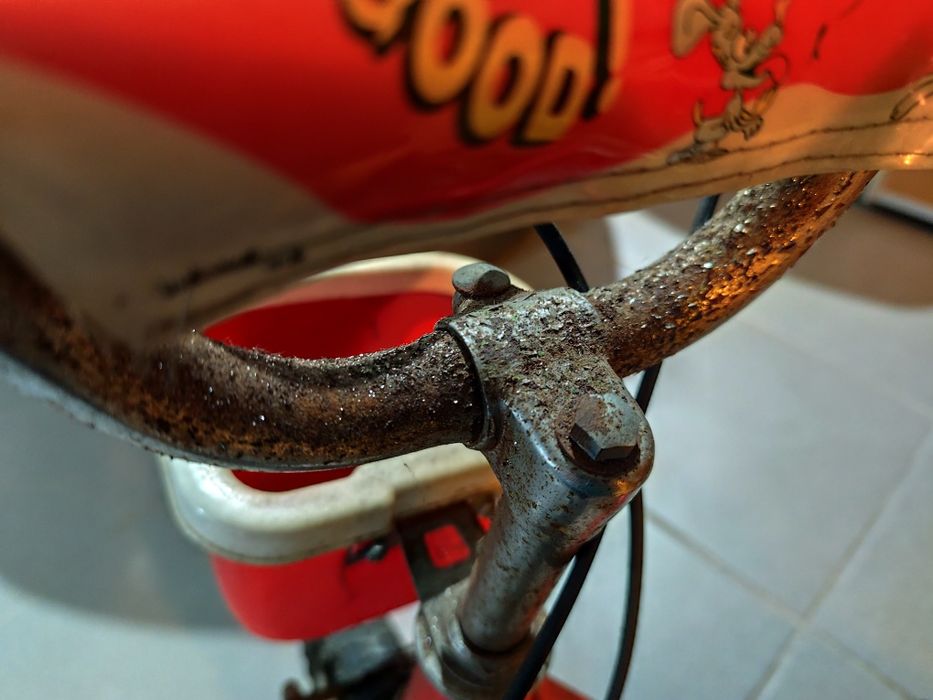 Bicicleta criança para desocupar