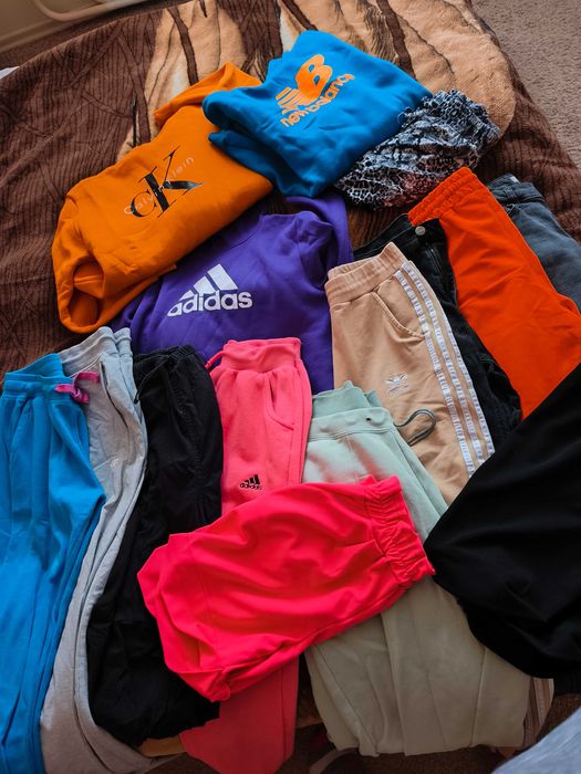 Mega paka około 100szt  146-154 M,L dla nastolatki 8-12 lat