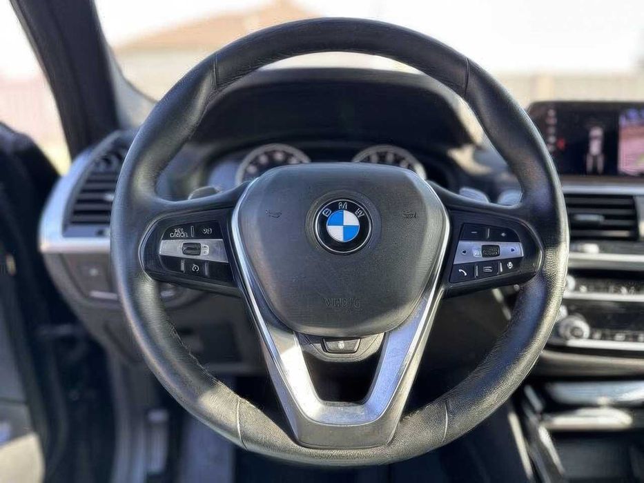 BMW X3 xDrive30i      2020