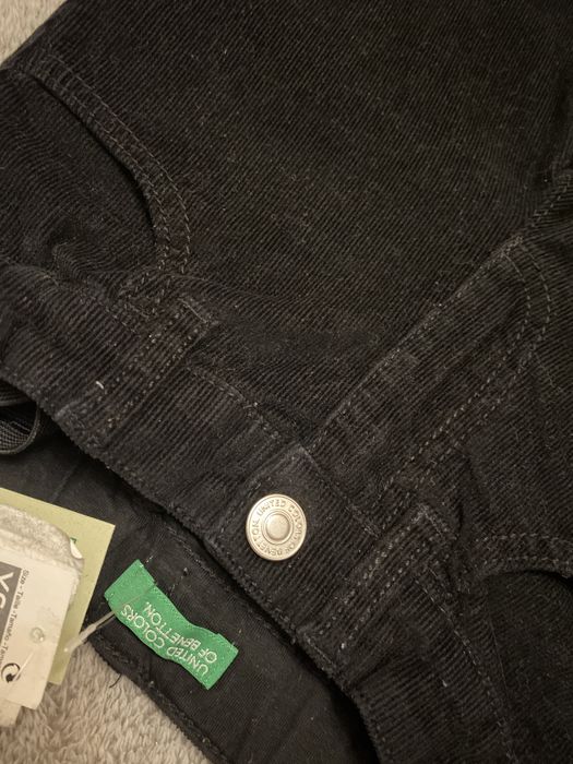 Пакет Новый детских вещей benetton свитер,джинсы, жилетка 3-4-5 лет