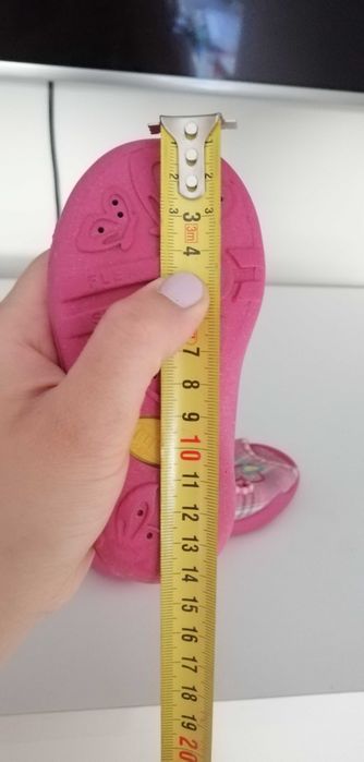 różowe buty buciki sandały sandałki dla dziewczynki 21cm kapcie