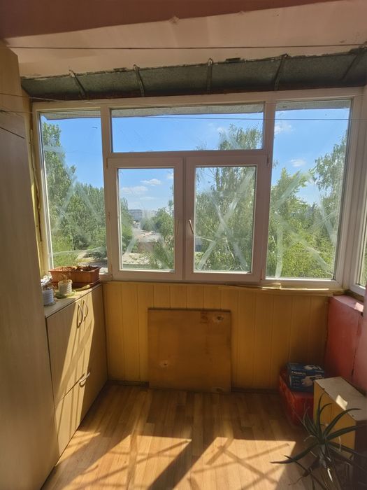 Продам 3х кімнату квартиру на Бородинському