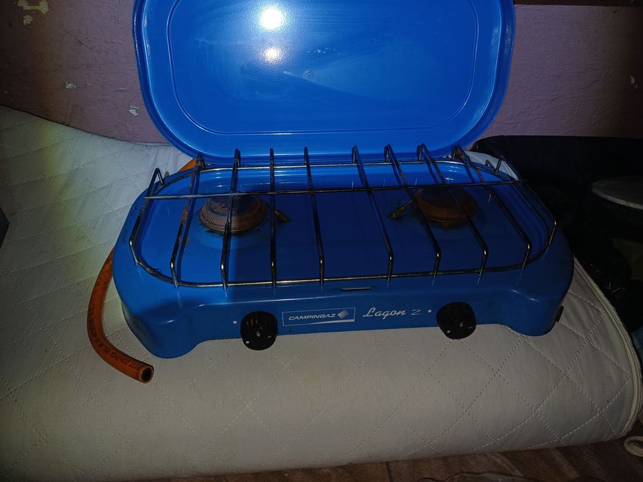 Płytka kuchenka do kempingu na dzialkę