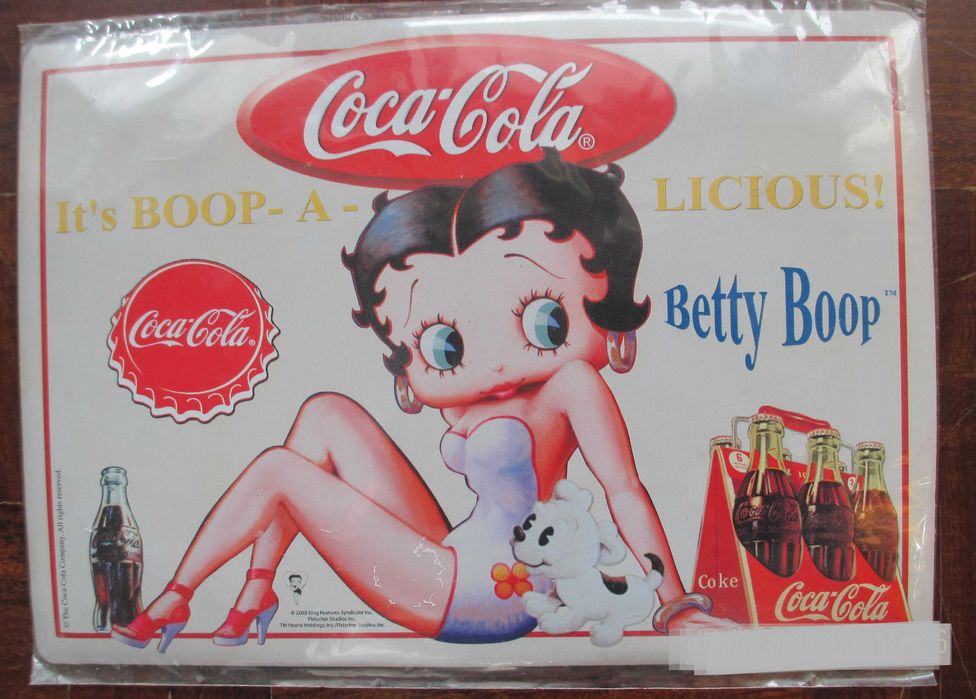 Postais Antigos em Metal