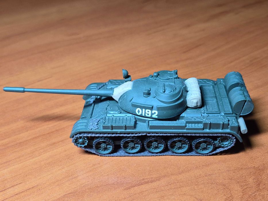 czołgi-Fabbri/PYCCKIE TAHKI/nr12-T-55