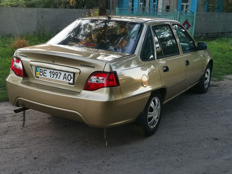 Продам део нексия 1,5