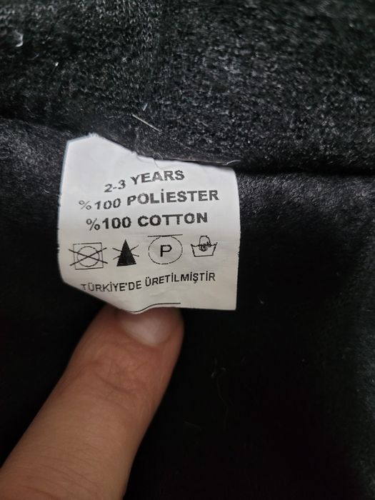 Продам Зимову курточку на хлопчика  2-3роки.  Сіра