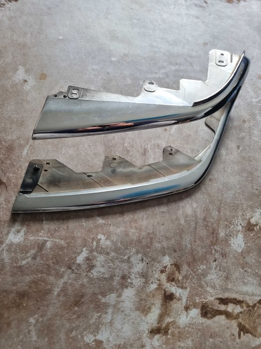 Aro da ótica (condutor) Mitsubishi Pajero Sport ano 2000