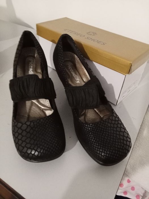 Sapato senhora Piccadilly