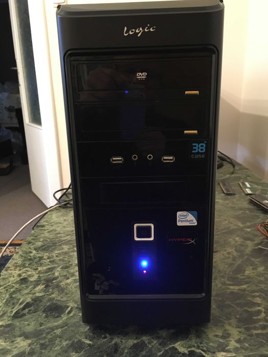 Komputer Ryzen 5 1600 , b450 Aorus elitę , 8 ram, ssdd