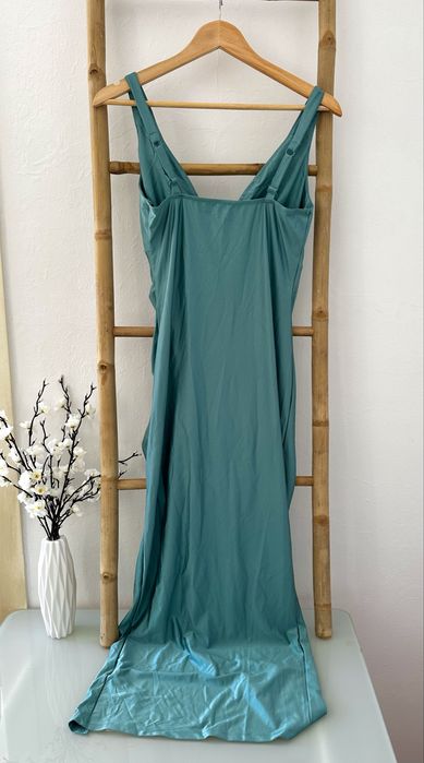 Vestido midi turquesa novo M