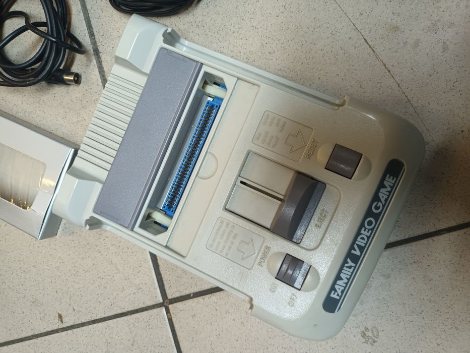 Pegasus MT-777DX Konsola Pegasus retro Konsola zestaw PUDEŁKO