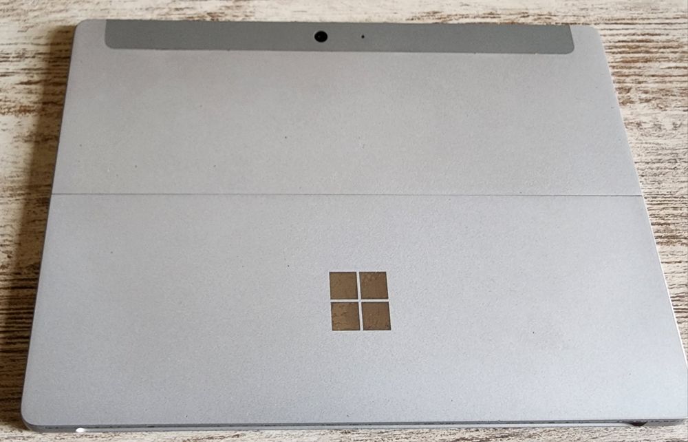 Surface go 8gb de ram479110557127168003