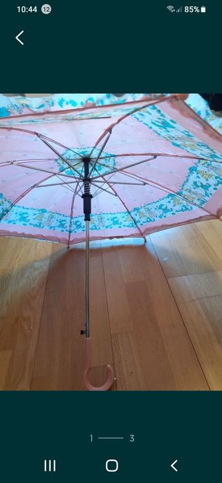 Chapéu chinês. Decorativo com desenhos pintados*