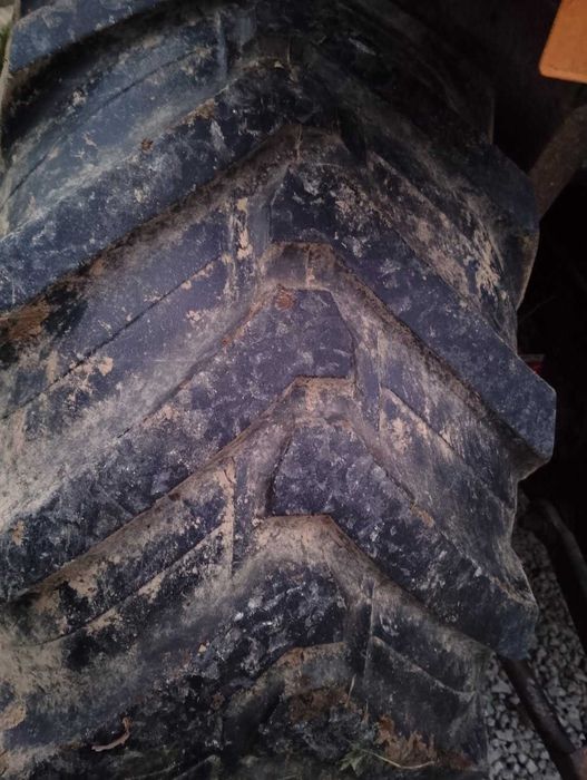 Koła 440/80 R28/16.9