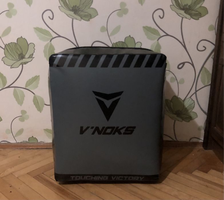 Настінна плита,груша для боксу V’NOKS